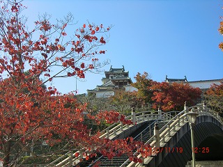 秋の福知山城