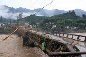 被災した木坂橋（45.6k）付近