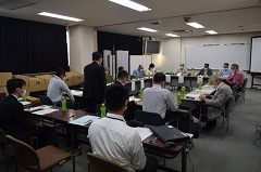 総会の様子