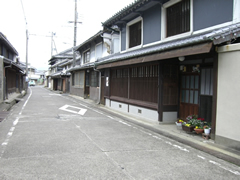 歴史を感じる町並み