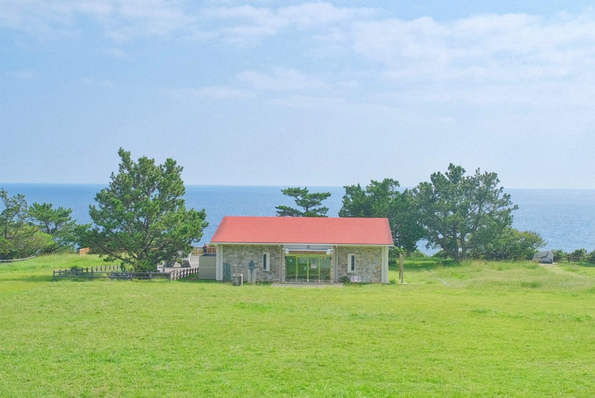 潮岬灯台