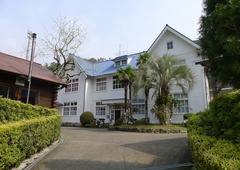 松根の徳本塔