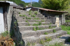 清水氏館跡石段