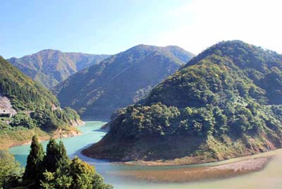 中流 下流方向
