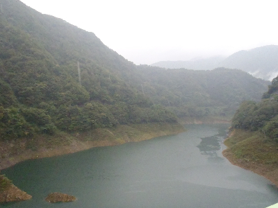 中流 下流方向