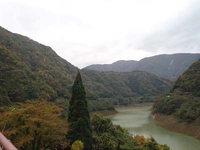 中流 下流方向
