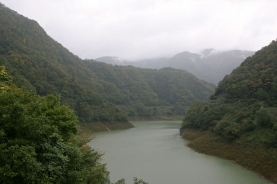 中流 下流方向
