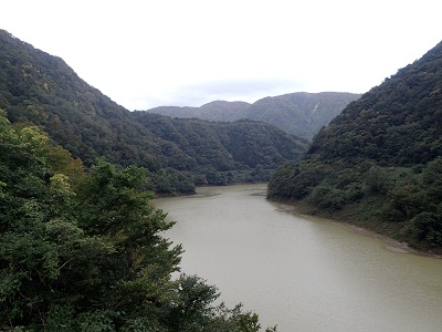 若生子大橋上流方向