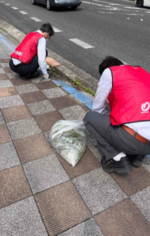 清掃・除草等の美化活動の様子２