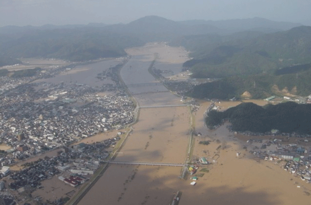 台風23号による円山川の災害状況（リンク）