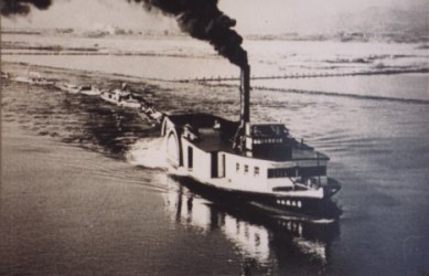 淀川を航行した外輪船
