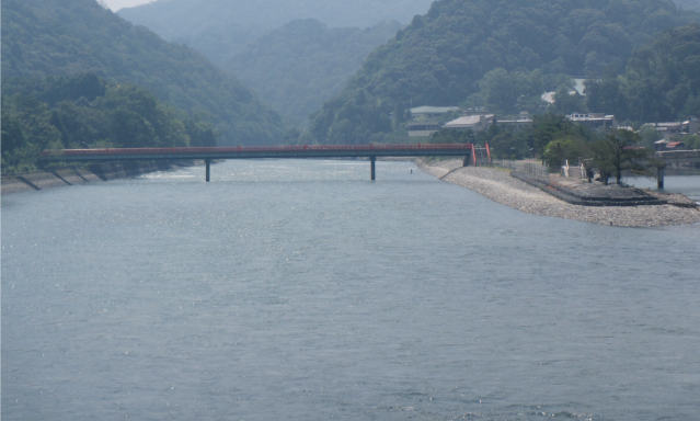 塔の島